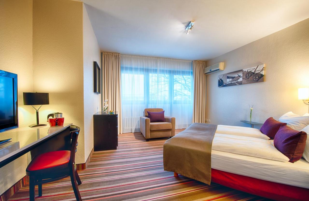 Leonardo Inn Hotel Hamburg Airport Kültér fotó