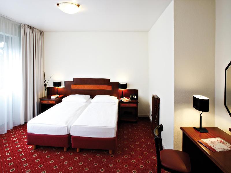 Leonardo Inn Hotel Hamburg Airport Kültér fotó